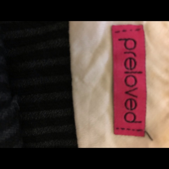 Wool hot pants or Shorts - Picture 3 of 3